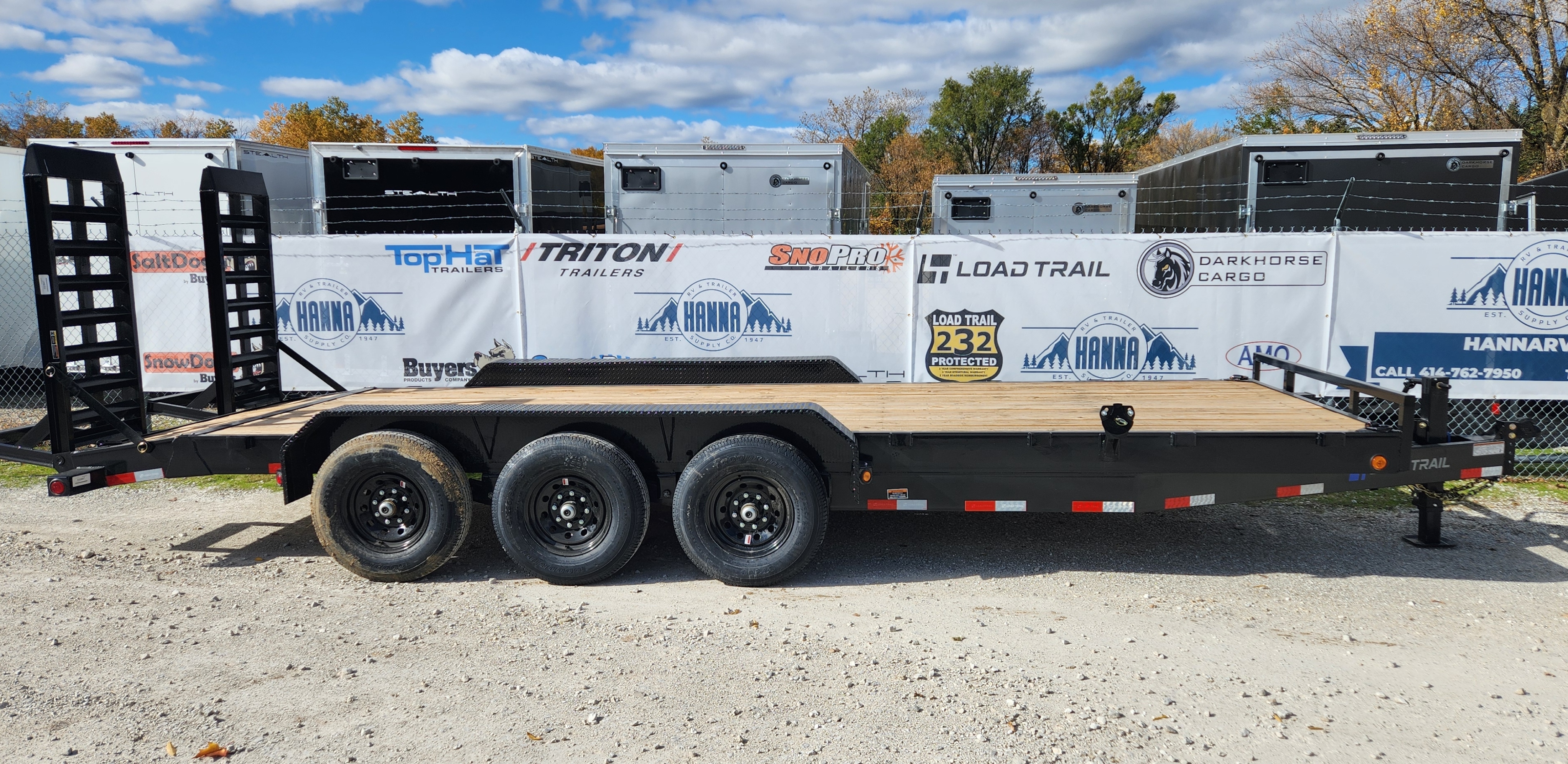 Load Trail 83" X 22' Triple Axle 21,000 Lb Steel Car Hauler / Equipment Trailer